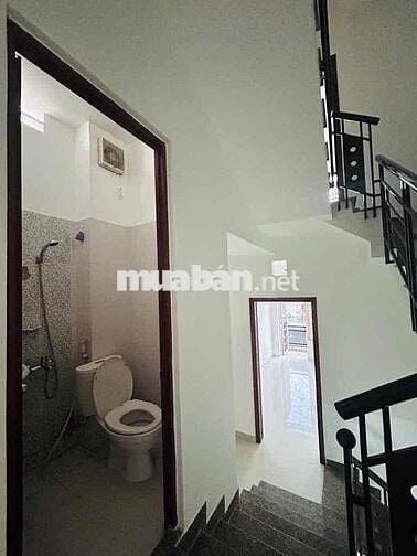 BÁN NHÀ HẺM XE HƠI TRÂN BÌNH TRỌNG, 4TẦNG ĐÚC BÊ TÔNG CÔT THÉP