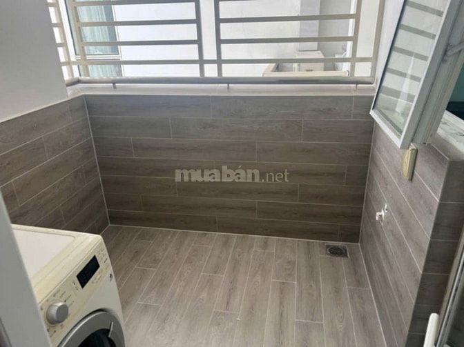 Chung cư Satra, Phan Đăng Lưu, PN: 145m2, full nội thất, 3p ngủ, 20tr