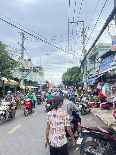 BÁN GẤP NHÀ GẦN CHỢ BỜ NGỰA GIÁ 1TỶ 9 (SỔ HỒNG RIÊNG)