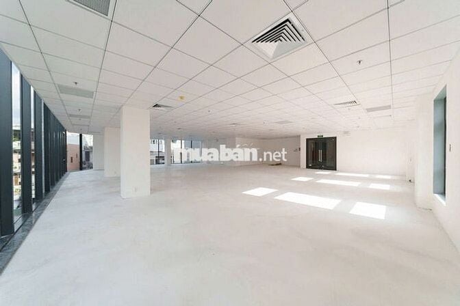 CHO THUÊ SÀN VĂN PHÒNG TẠI QUẬN PHÚ NHUẬN , 200M2 , GIÁ CHỈ 39TR/