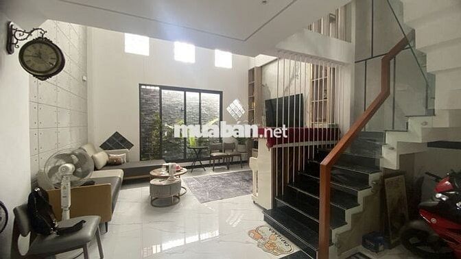 Cho thuê nguyên căn full nt cao cấp giá 16,5tr hoặc NỮ (có 3p)