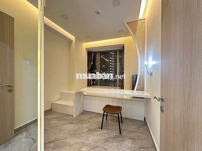 CHO THUE CĂN HỘ M8 MIDTOWN- 82M2- SANG - XỊN- GIÁ CHỐT 32 TRIỆU