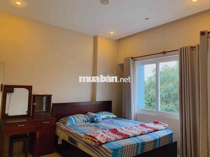 Cho thuê nhà 3 tầng khu bãi tắm Tân Trà full nội thất ,