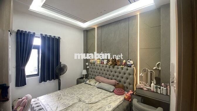 Cho thuê nguyên căn full nt cao cấp giá 16,5tr hoặc NỮ (có 3p)