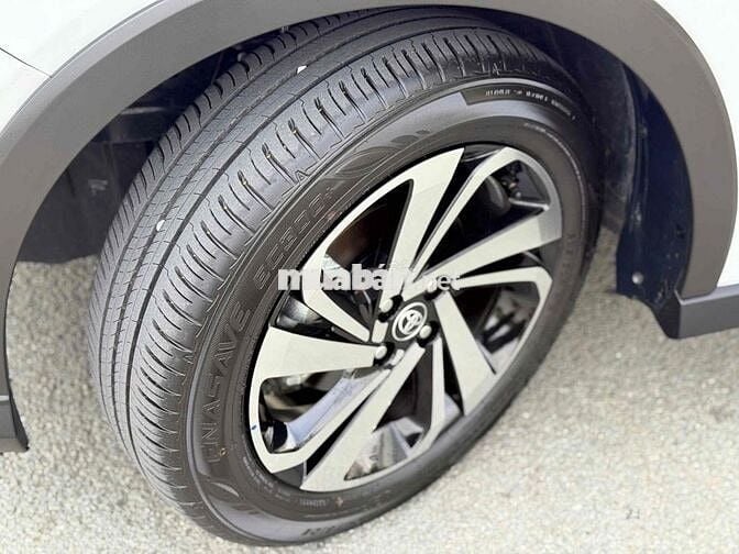 Toyota Raize 2025 - 426 km