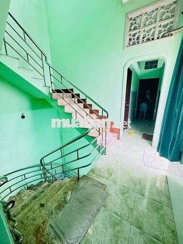 NHÀ 3 TẦNG ĐẸP —BTĐ- PHƯỜNG BÌNH TRỊ ĐÔNG  (5,2m x 22m)