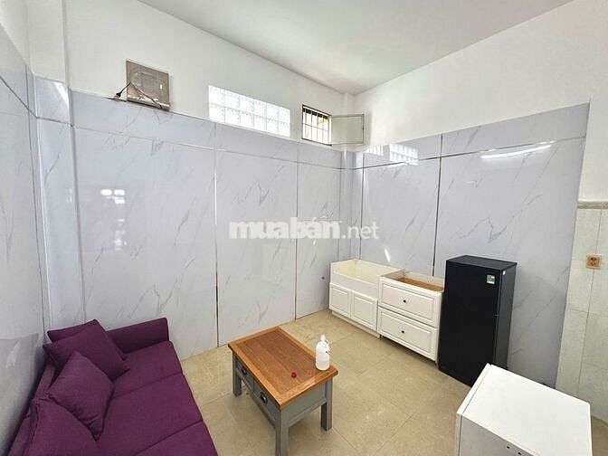 1 phòng ngủ đầy đủ nội thất phòng siêu rộng diện tích  35m2 , nhà mới