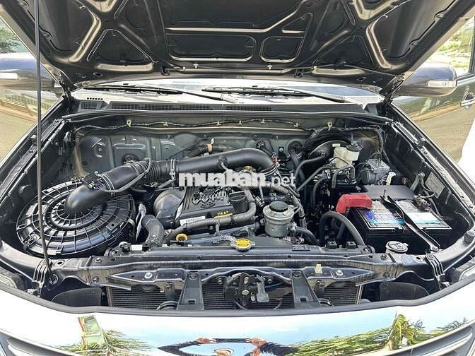 Cọp Toyota Fortuner 2010 2.7V - 127141 km