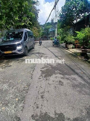 Cho thuê nhà kdc Him Lam,/đs 3,p.Trường Thọ 100m2 hẻm xe tải 10,5tr