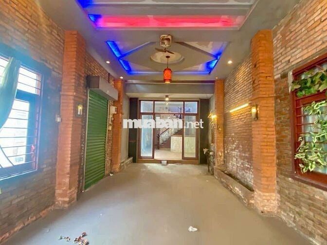 NHÀ 2 TẦNG ĐẸP — ĐƯỜNG BTĐ-PHƯỜNG BÌNH TRỊ ĐÔNG A  (4m x 28m)