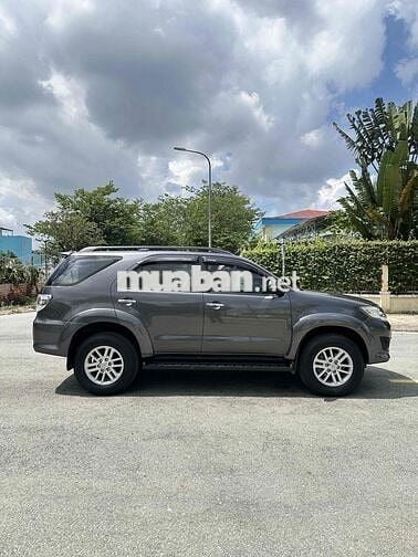 Cọp Toyota Fortuner 2010 2.7V - 127141 km