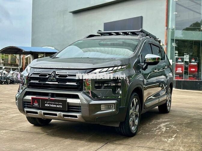 Mitsubishi xpander cross 2024 - odo 45000 km