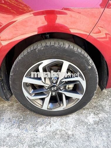 Hyundai Grand i10 2024 - 16800 km