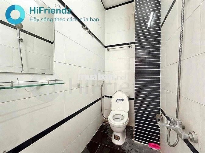 Phòng BAN CÔNG, RỘNG 30m2, GẦN CHỢ BÀ CHIỂU, QUẬN 1,3