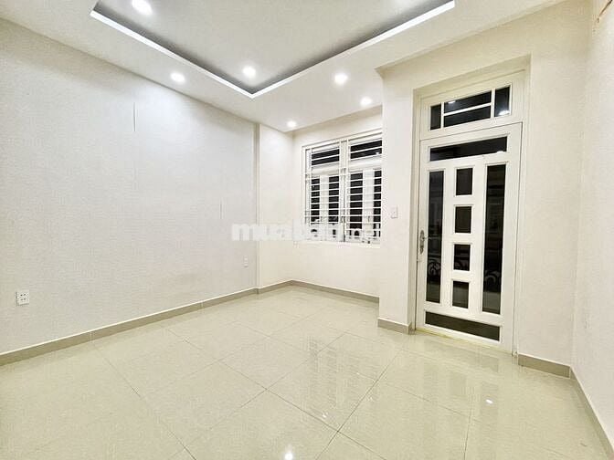 Chính chủ bán căn hộ khu Hồng Đào đối diện Vạn Phúc Thủ Đức