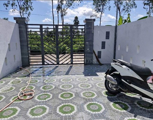 Chú Dũng Kẹt tiền bán nhà 103m2 ở xã Tân Phú Trung - Củ Chi giá 830tr