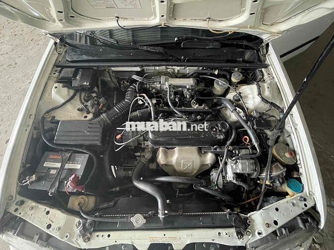 Honda Accord 1992 2.2 MT - 123456 km