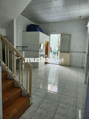Nhà cho thuê TỈNH LỘ 10, BT (2PN 1WC) nhà đang sơn mới - CÓ VIDEO NHÀ
