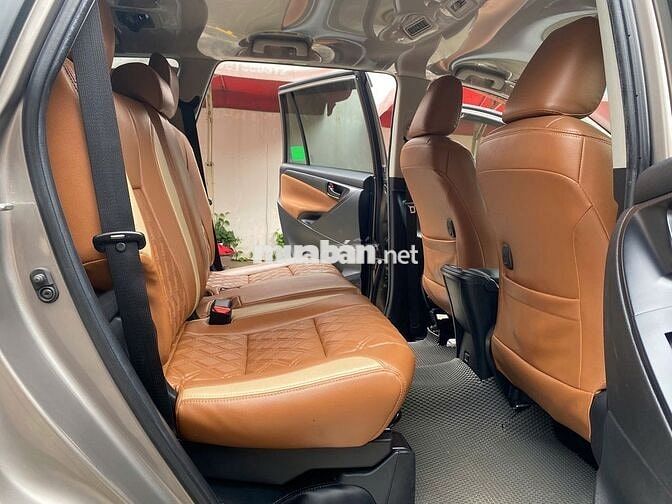Innova 2019 2.0E Đồng Ánh Kim - 61,000Km
