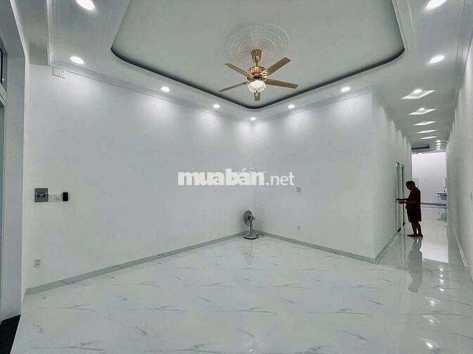 Bán nhà 2 tầng 40m2, Phạm Văn Bạch f15, Tân Bình 3,8 Tỷ