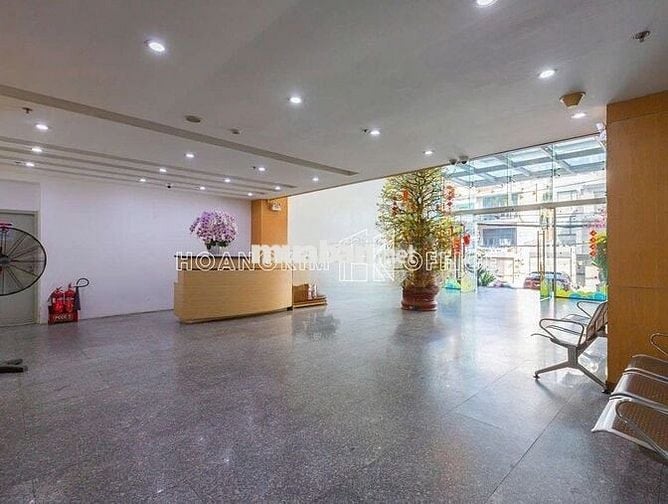 Văn phòng đường Đinh Bộ Lĩnh 230m², giá chỉ 304k/m², hỗ trợ ngoài giờ