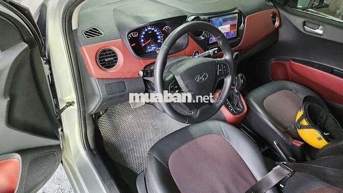 Hyundai i10 2018 Sedan 1.2 MT - 105000 km