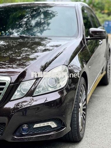 Mercedes Benz E Class 2010 E250 - 130000 km