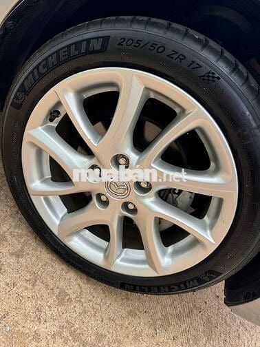Mazda 3 2014 - số tự động