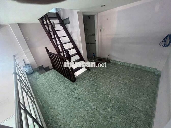 Bán nhà hẻm cách một Thống Nhất 20m,P 11 Q Gò Vấp,2pn,2 toilet,nở hậu