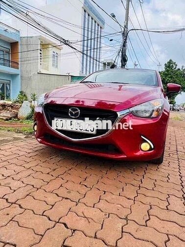 Mazda 2 2016  1.5 AT Sedan - 100000 km