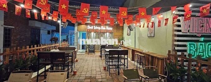 Cho thuê nhà cấp 4 mặt tiền  HOÀNG HOA THÁM - ( ngang 7m )