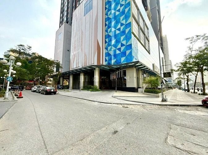 Hơn 100m2 * 6.6m *4T Lê Văn Lương, 1 căn duy nhất, chất khỏi lo giá