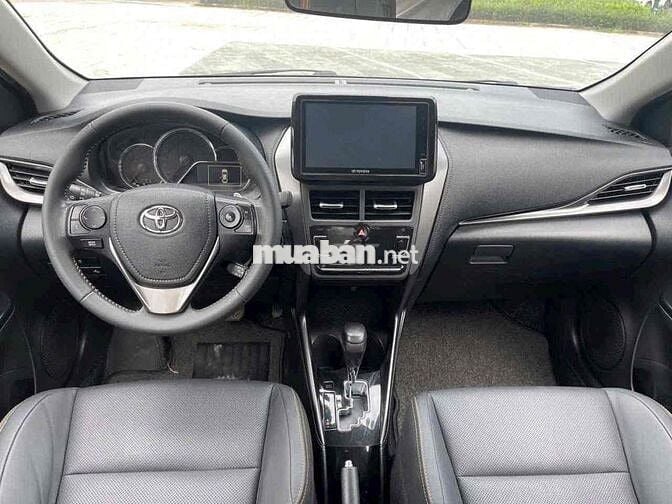 Toyota Vios G 1.5 AT sản xuất 2023 form mới