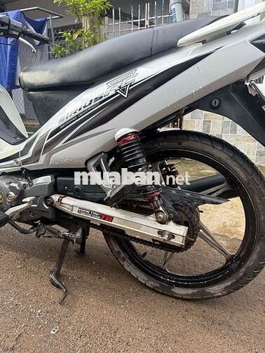 cần bán xe sirius dàn áo sạch sẽ máy cục bốc