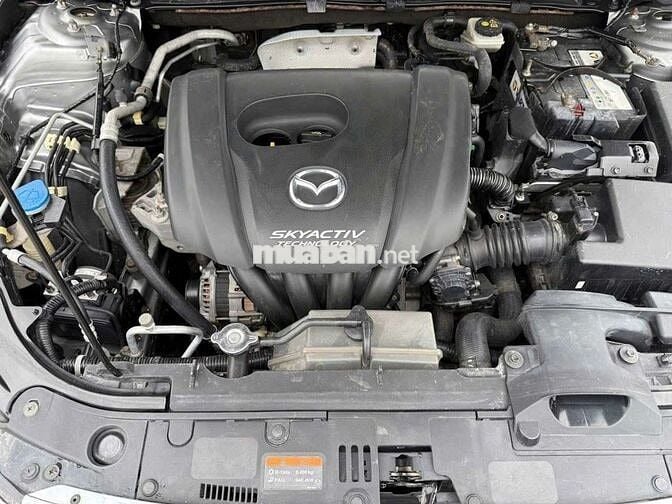 Mazda 3 xám xi măng