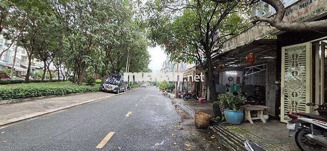 NHÀ MẶT TIỀN KD VIP KHU BÌNH PHÚ - 4x16M - 4 TẦNG