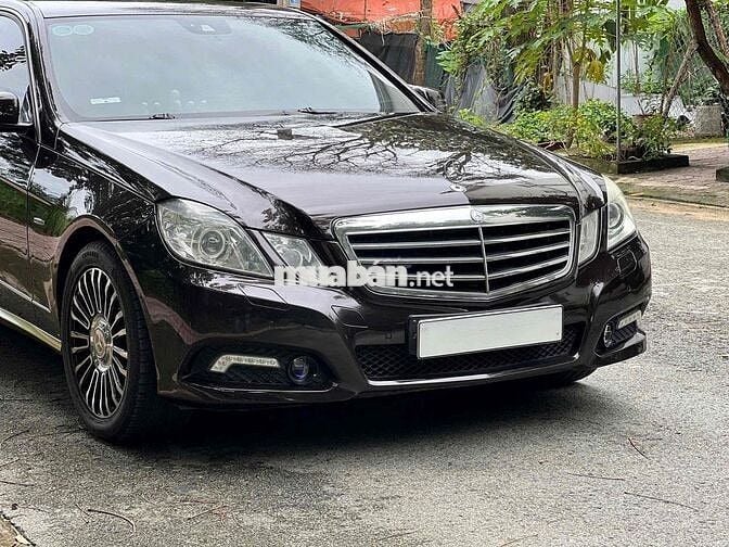 Mercedes Benz E Class 2010 E250 - 130000 km