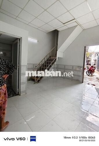Nhà trọ mới xây, đường Phạm Văn Hùm (chợ Chó Q.12)