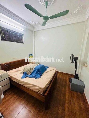 Bán Nhà Hoàng Quốc Việt 36m2 x 5Tầng, Ngõ BaGac, 50m Ra Phố