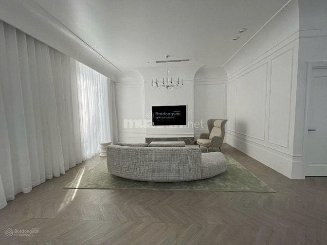 SIÊU HIẾM MẶT TIỀN NGUYỄN VĂN TRỖI NHÀ NHƯ MỚI 3 LẦU GIÁ 31 TRIỆU 