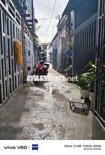 Nhà trọ mới xây, đường Phạm Văn Hùm (chợ Chó Q.12)