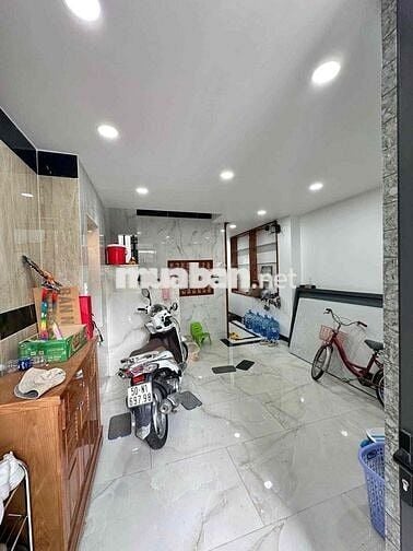 Tôi chính chủ muốn bán căn nhà mặt tiền giá 11ty8 tl