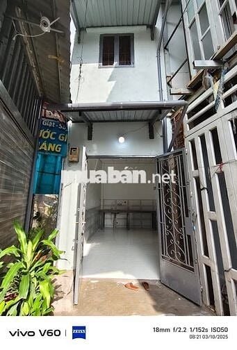 Nhà trọ mới xây, đường Phạm Văn Hùm (chợ Chó Q.12)