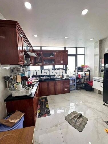 Tôi chính chủ muốn bán căn nhà mặt tiền giá 11ty8 tl