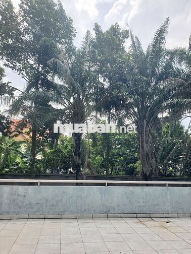 CHO THUÊ LẠI 1 PHÒNG TRONG CĂN HỘ SHOPHOUES
