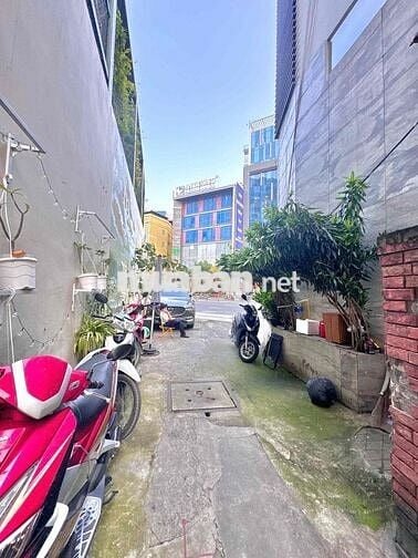 NHÀ NGON MỚI RA LÒ CÁCH MT NGUYỄN VĂN TRỖI CHỈ 10M- CÁCH Q1,3 CHỈ 5'