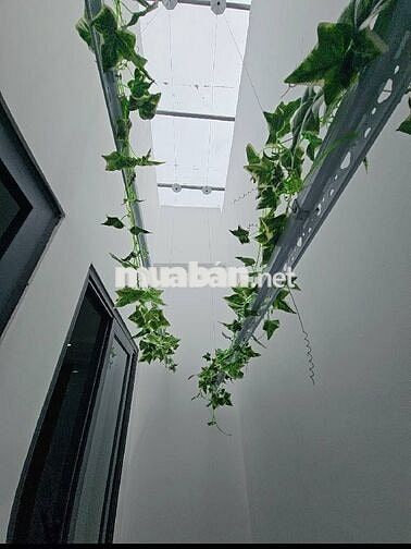 Bán nhà 3 TẦNG - 25M2 - TRẦN VĂN QUANG hơn 2 tỷ