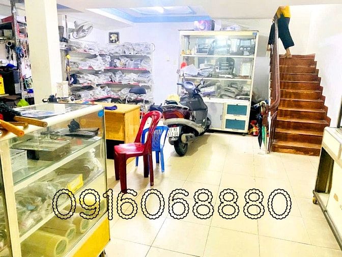 BÁN NHÀ MẶT TIỀN : 188 TÂN PHƯỚC - P. 6 - Q. 10 - TPHCM
