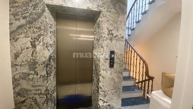 Bán nhà Hoàng Văn Thái, 52m, 6 tầng, thang máy, ô tô tránh, phân lô