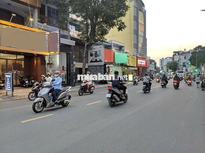 NHÀ MẶT TIỀN ĐƯỜNG VƯỜN LÀI 4X21m, GẦN ĐƯỜNG LUỸ BÁN BÍCH